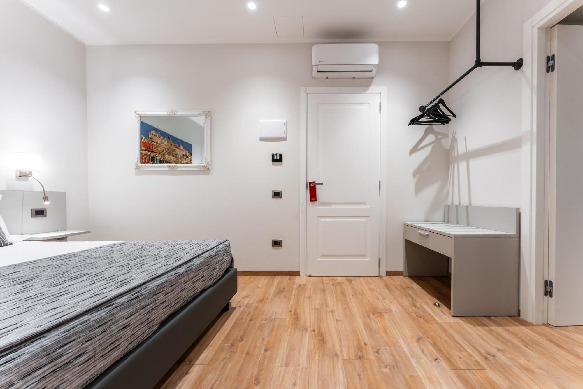 The Inga Rooms Marina Cagliari Bagian luar foto