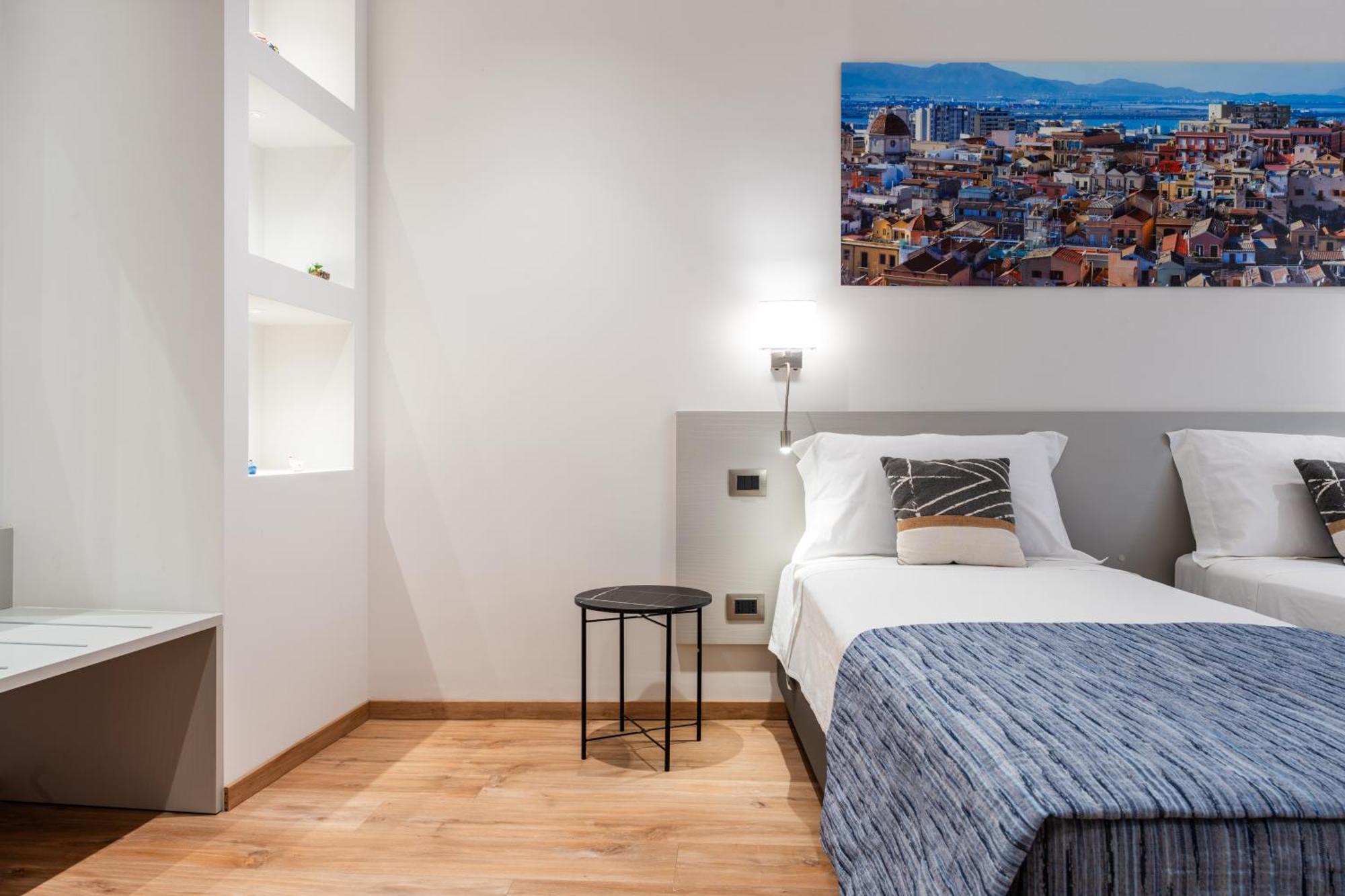 The Inga Rooms Marina Cagliari Bagian luar foto